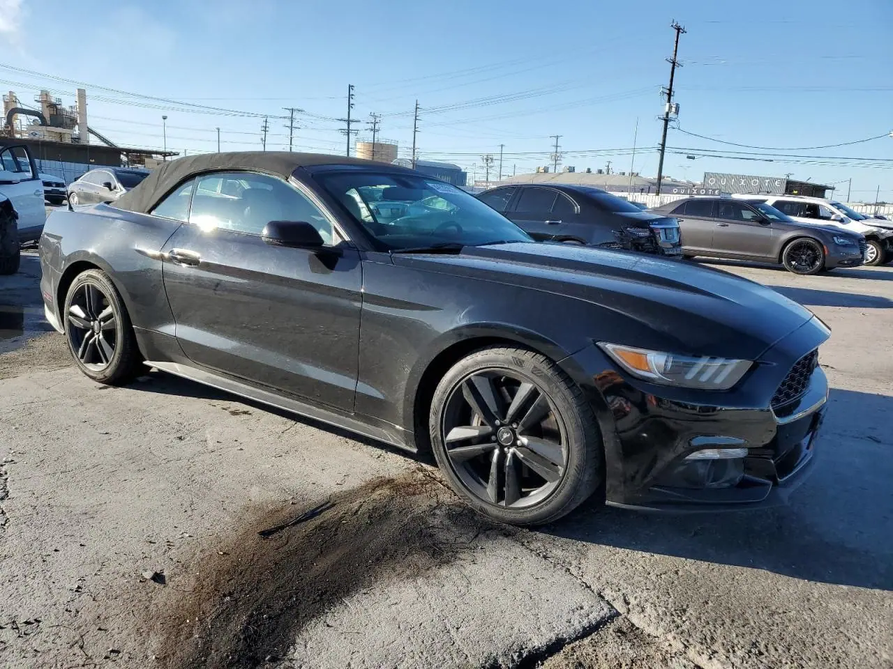 2017 Ford Mustang VIN 1FATP8UH0H5293913 - photo 1 of 11