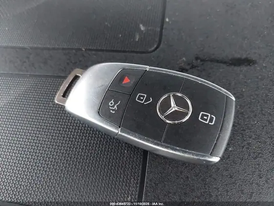 2019 Mercedes-Benz C-Class C 300 4MATIC VIN 55SWF8EB2KU289936 - photo 11 of 11