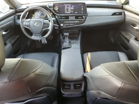 2022 Lexus ES VIN 58ADA1C12NU025768 - photo 10 of 14