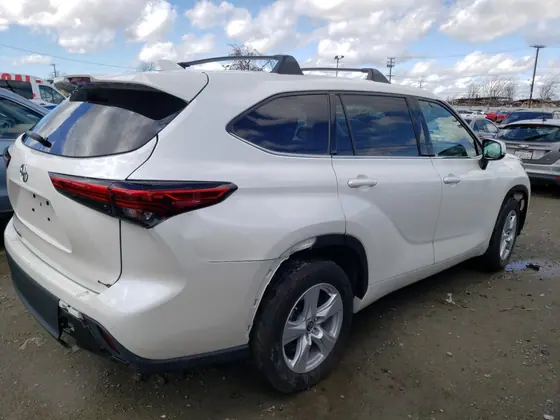 2021 Toyota Highlander VIN 5TDCZRAH7MS076037 - photo 12 of 13