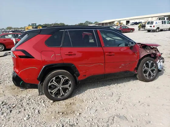 2024 Toyota RAV4 Prime (PHEV) VIN JTMFB3FV0RD166307 - photo 2 of 13