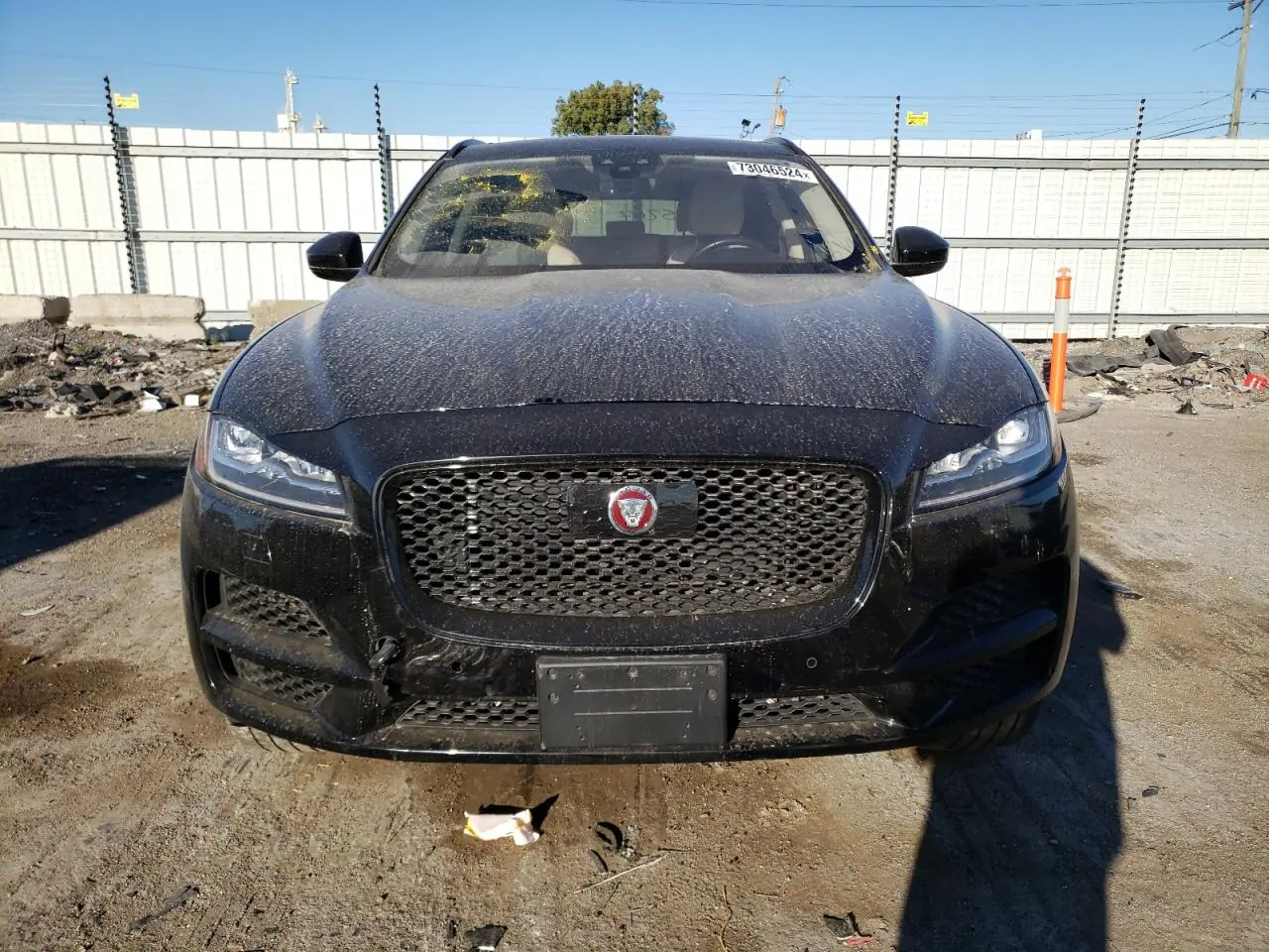 2020 Jaguar F-PACE VIN SADCK2FX9LA631162 - photo 1 of 13