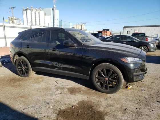 2020 Jaguar F-PACE VIN SADCK2FX9LA631162 - photo 4 of 13
