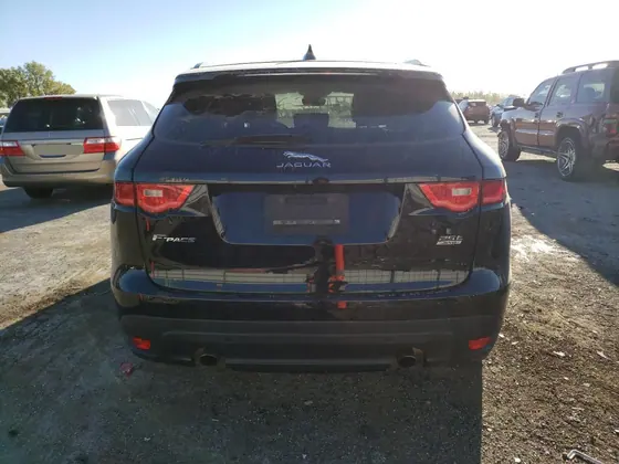 2020 Jaguar F-PACE VIN SADCK2FX9LA631162 - photo 5 of 13