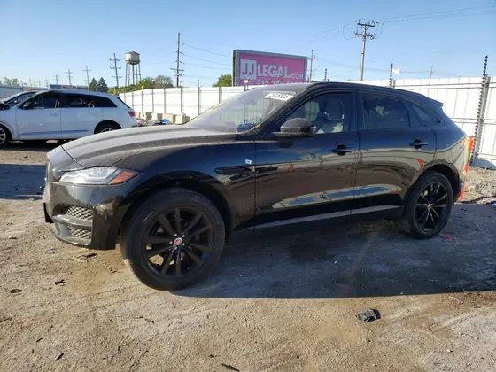 2020 Jaguar F-PACE VIN SADCK2FX9LA631162 - photo 6 of 13