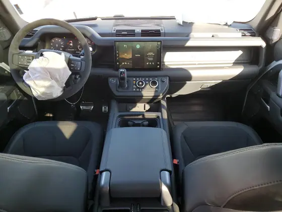 2023 Land Rover Defender VIN SALEWEEEXP2172646 - photo 9 of 14