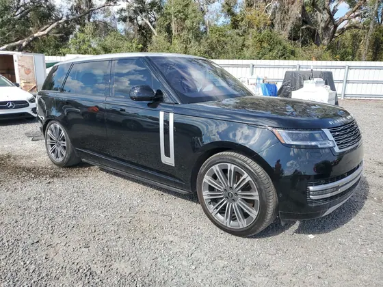 2023 Land Rover Range Rover VIN SALK1BE78PA029461 - photo 3 of 14