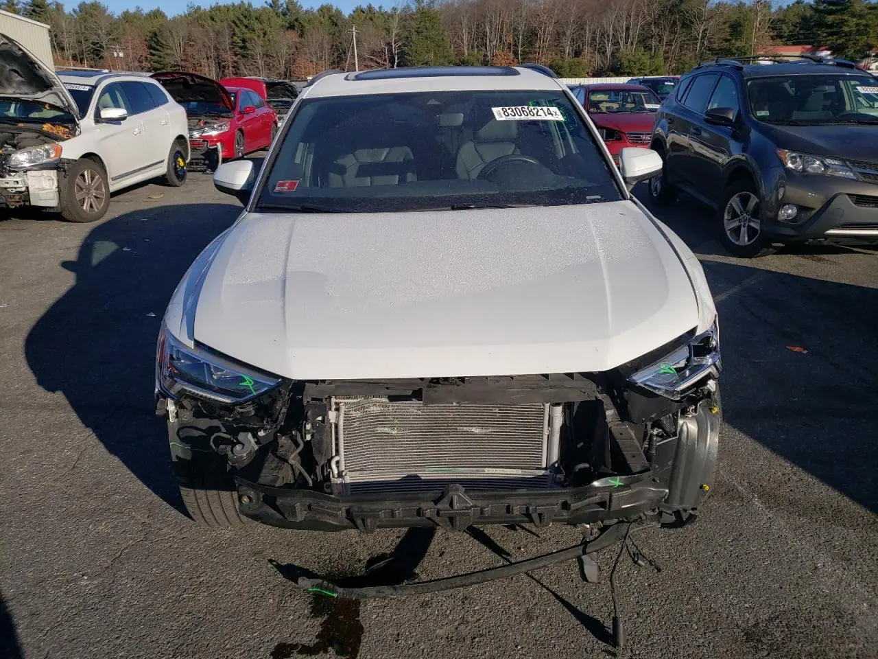 2024 Audi Q3 VIN WA1EECF3XR1030005 - photo 1 of 14