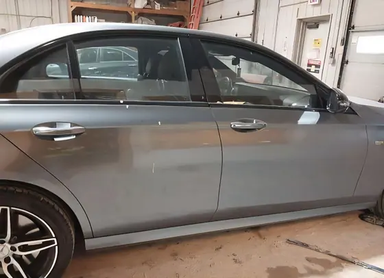 2018 Mercedes-Benz E-Class AMG E43 VIN WDDZF6EB5JA396446 - photo 7 of 12