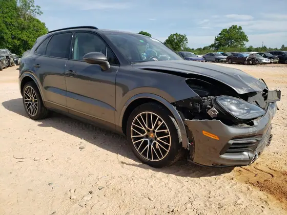 2020 Porsche Cayenne VIN WP1AA2AY9LDA03086 - photo 2 of 15