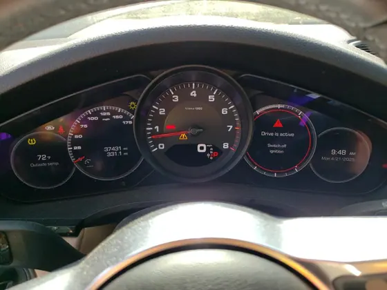 2020 Porsche Cayenne VIN WP1AA2AY9LDA03086 - photo 7 of 15