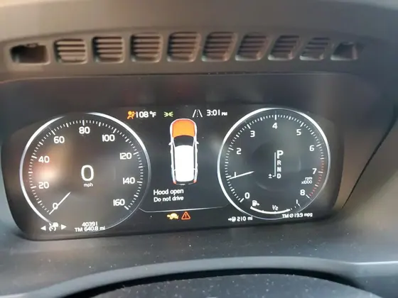 2020 Volvo XC90 VIN YV4A22PK9L1573394 - photo 4 of 14