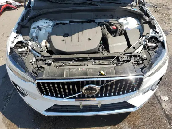 2023 Volvo XC60 VIN YV4L12RA5P1217692 - photo 14 of 14